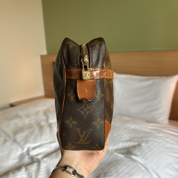 AUTHENTIC vintage Louis Vuitton travel bag/handheld bag - Picture 4 of 13